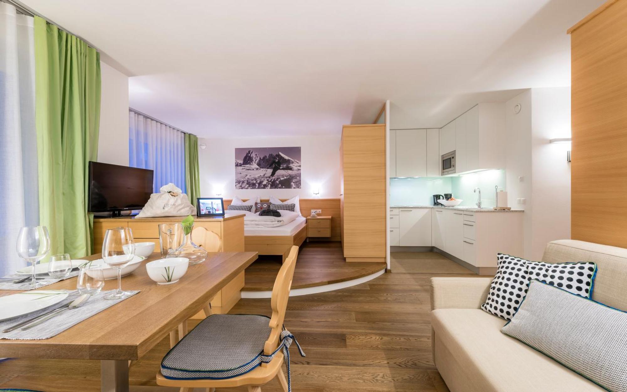Avita - Suites To Relax Urtijëi Buitenkant foto